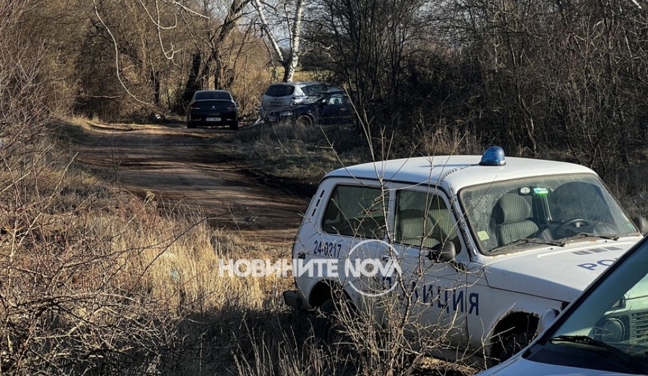 Телата на 18 мигранти са открити в камион край софийското